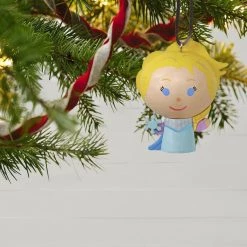 Hallmark Keepsake 2018 Disney Frozen Elsa Wood Ornament